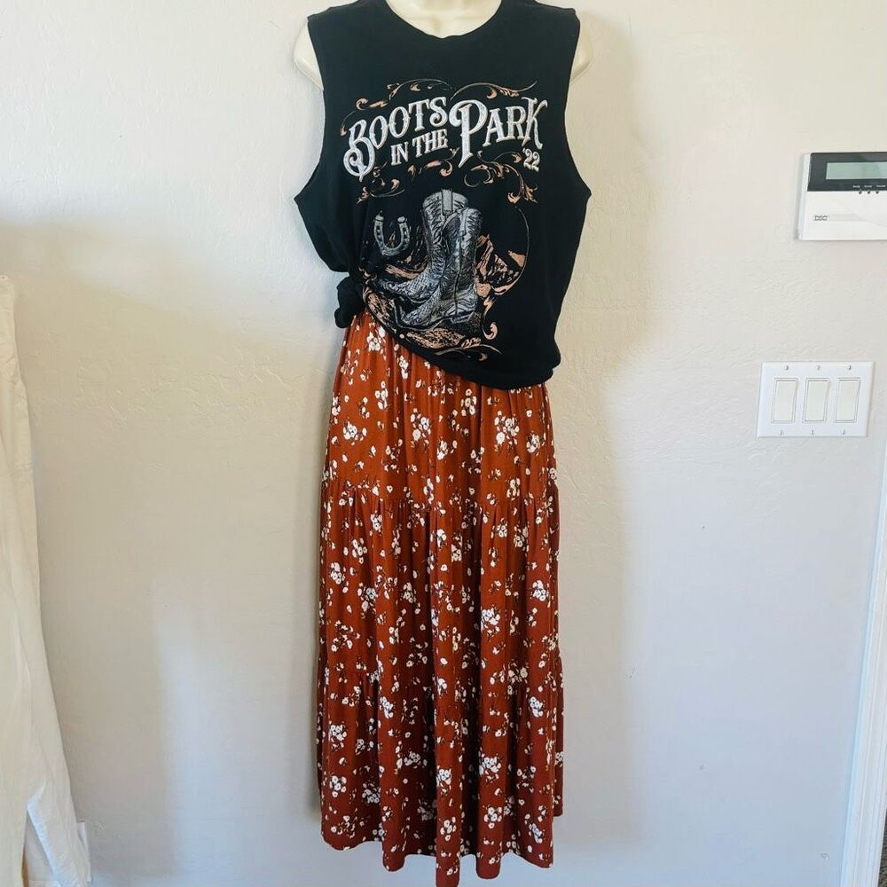 Boots in the Park Norco CA muscle western black graphic size L tank thri… - Picture 3 of 7